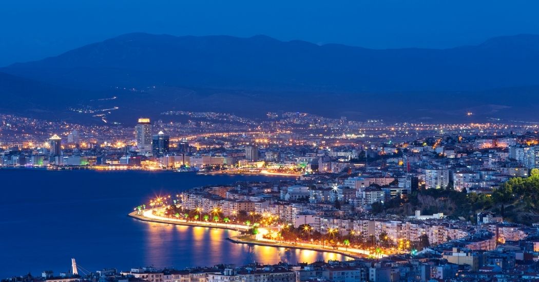 İzmir'de Emlak Piyasasının Durumu: 2023 Yılına Doğru Gidişat